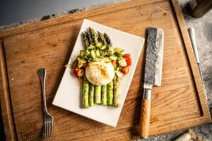 Asperges, burata, forged-7