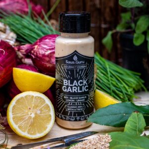 Gourmet-cuisine-saus-guru-black-garlic