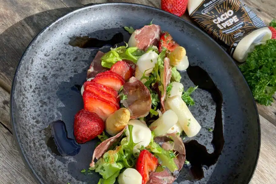 witte-asperges-aardbei-recept-kamado-green-egg-01