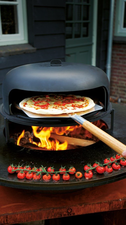 OFYR Pizza oven