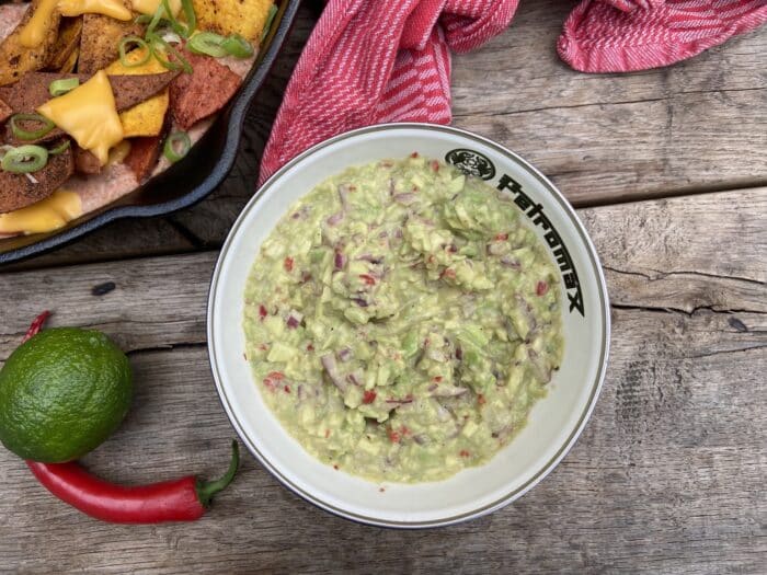 macho nacho guacamole salsa bbq kamado recept IMG_3543