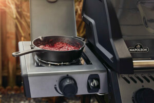 napoleon-freestyle-365-zijbrander-pan