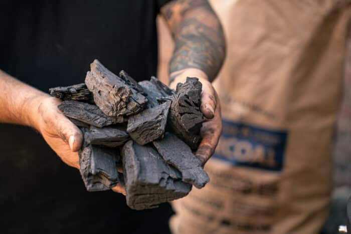 European-oak-houtskool-vergelijking-2