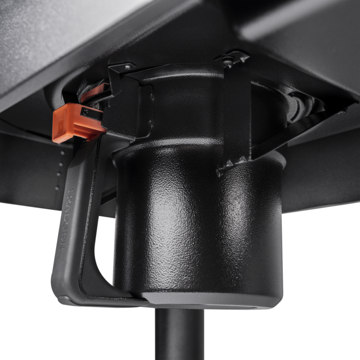 TFB93RLG_IronwoodXL_CloseUp_GreaseAndAshKeg_9410_WEB