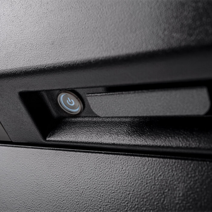 TFB93RLG_IronwoodXL_CloseUp_OnButton_9414_WEB