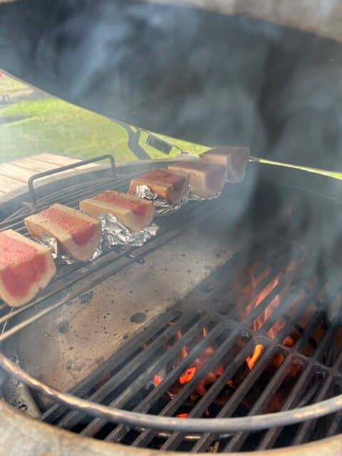 Umami-mergpijpjes-van-de-BBQ-met-tartaar-van-Bavette-10