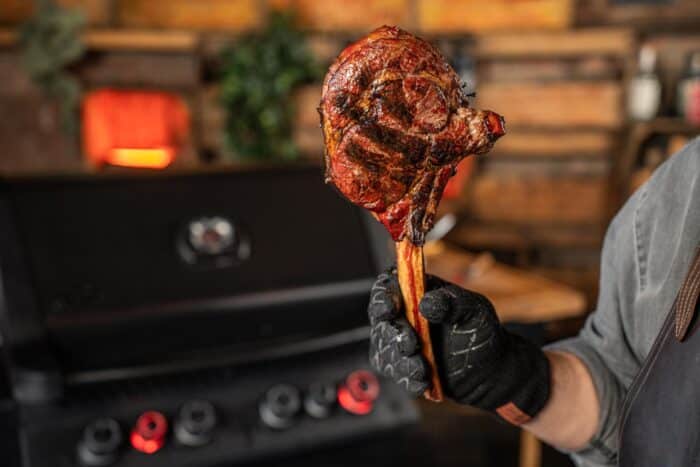 Napoleon-Tomahawk_seak-reverse-sear