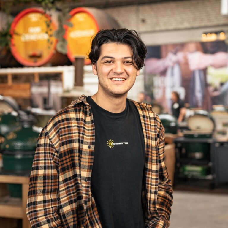 Jesse-team-BBQ Experience Center-shwroom