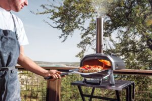 Ooni-karu-2-pizza-oven