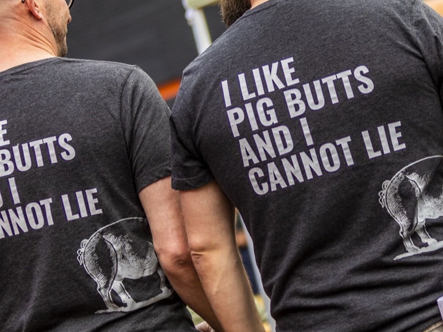BBQ Experience Center merchandise, Pig Butts t-shirt